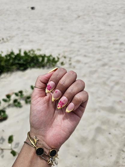 Soft Serve Press On Nails